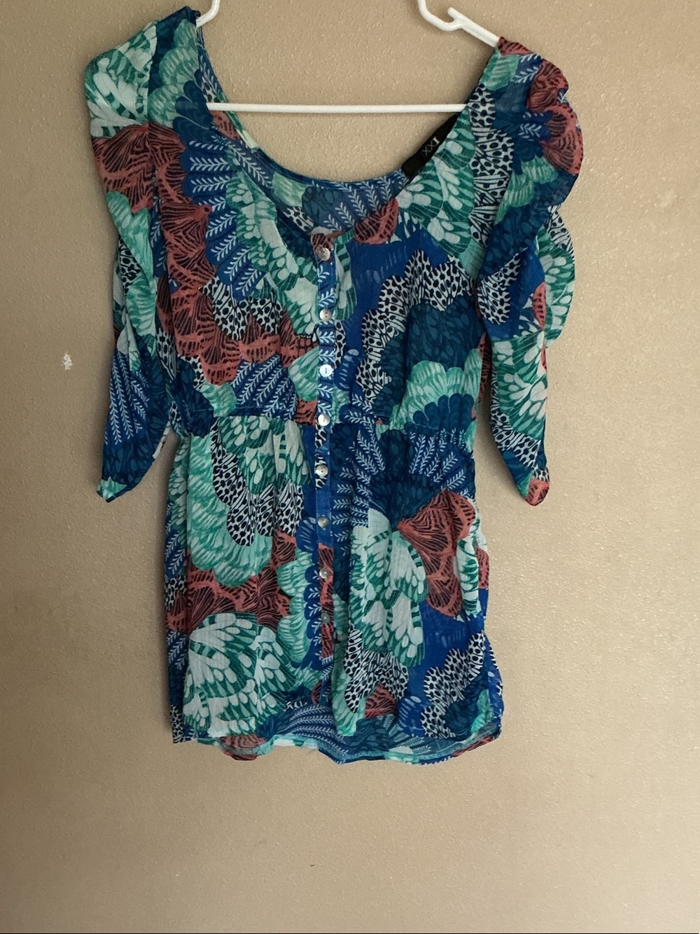 Women’s XXI Blue Floral Button-Front Blouse